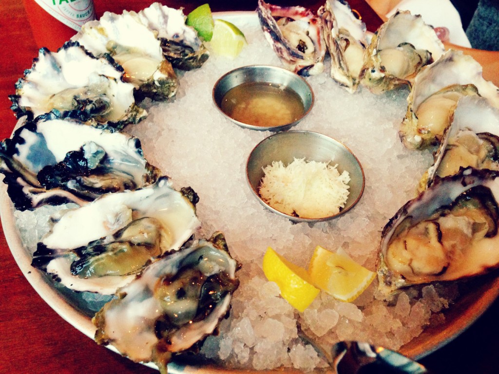 Raw Oysters @Cork and Fin