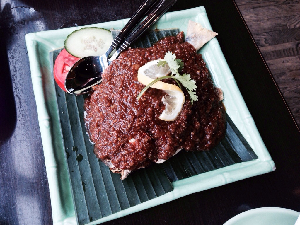 Daun Pisang Ikan Pedas (Fish on Banana Leaf) @ Tropika at Robson