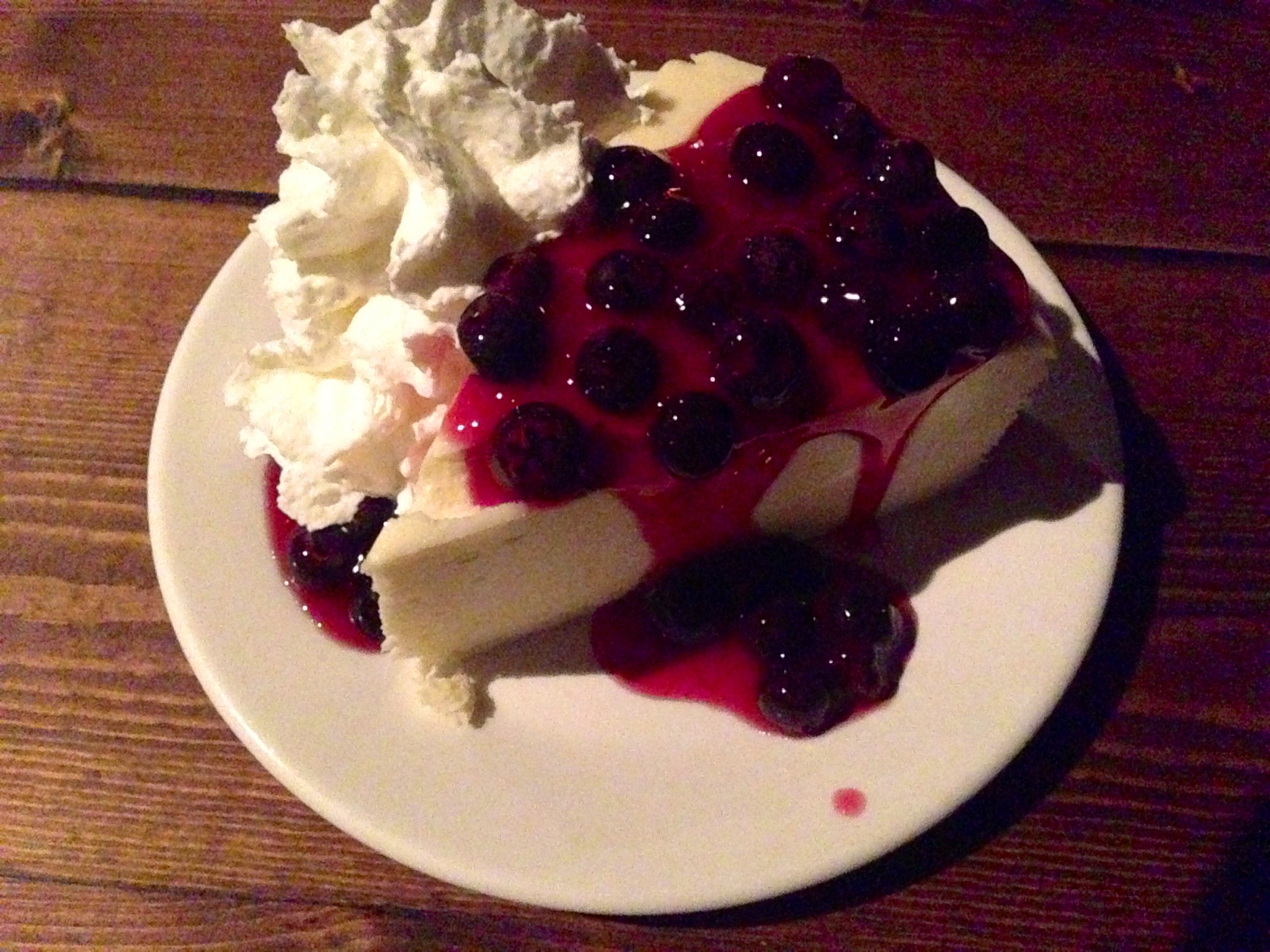Original Cheesecake with Blueberries