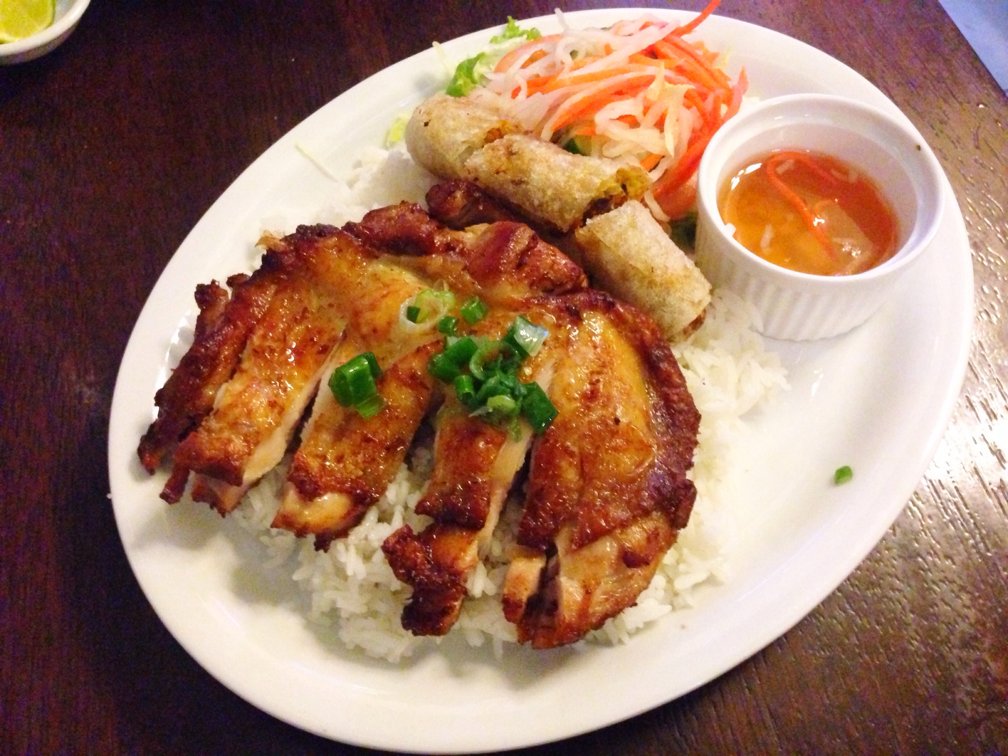 Lemon Grass Chicken on Rice Special @ Joyeaux Cafe
