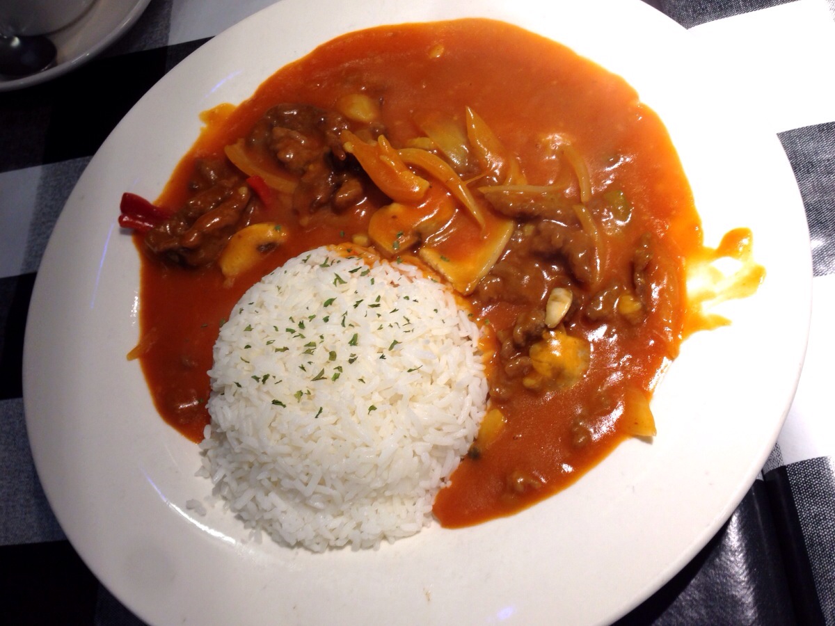 Russian Beef and Onion on Rice @ Super Stars Cafe
