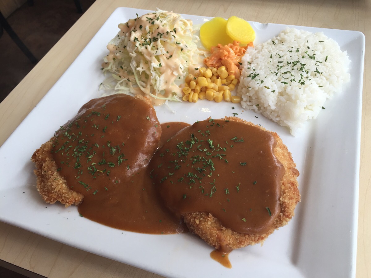 Signature Dae Ji Pork Cutlet with Gravy Sauce