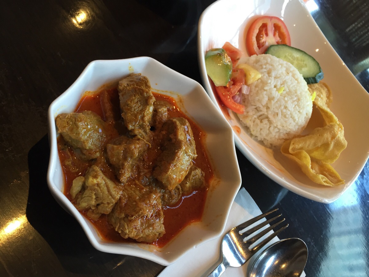 curry lamb with coconut rice curry lamb with coconut rice