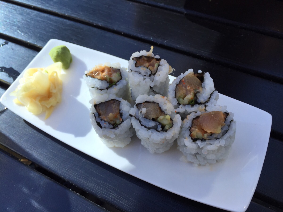 SPICY TUNA ROLL