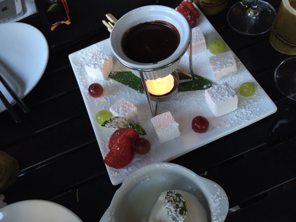 MARSHMALLOW FONDUE