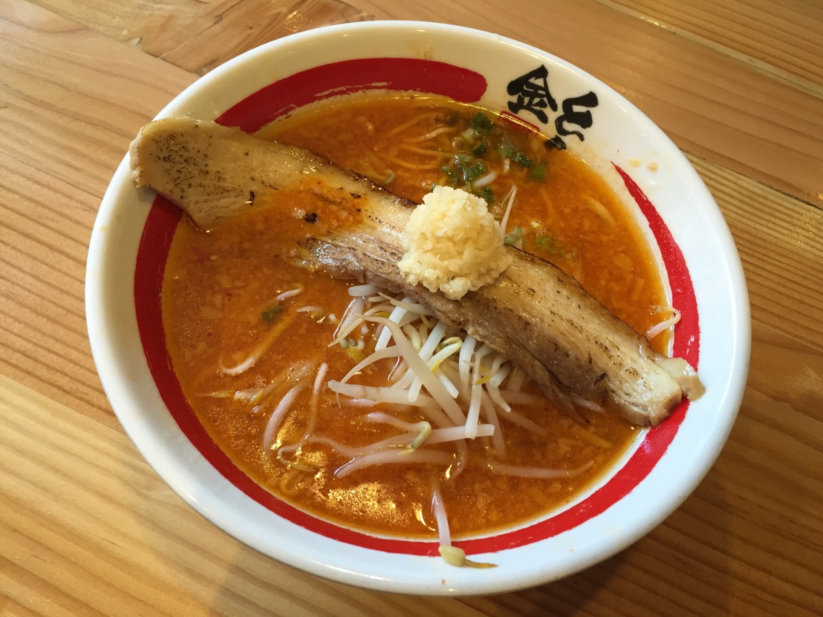 spicy garlic pork ramen @ kinton