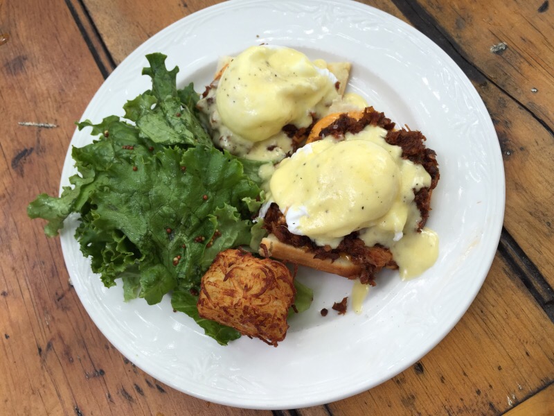 BBQ Pulled Rib Benny @ Union, Toronto