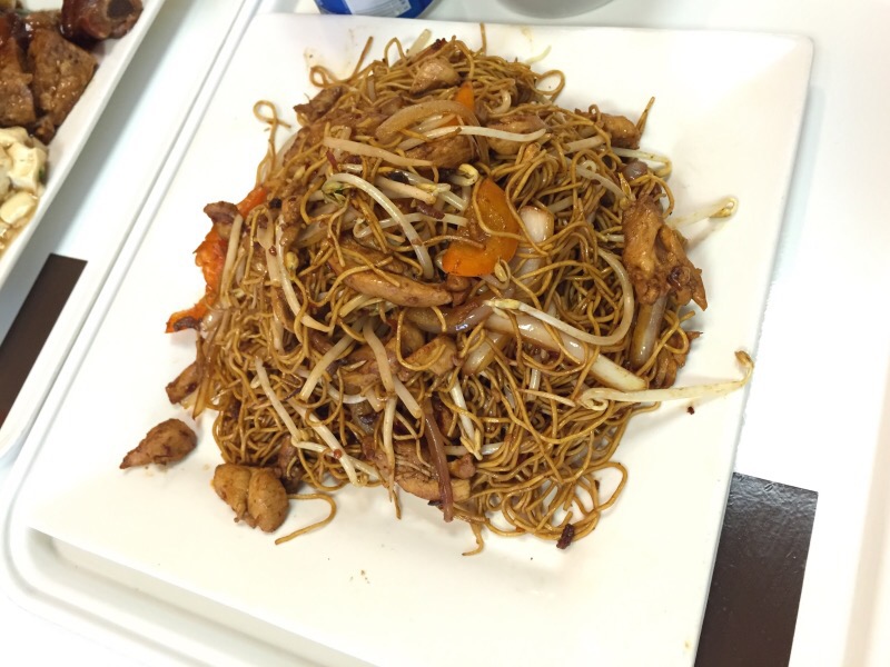 chicken chow mein with xo sauce
