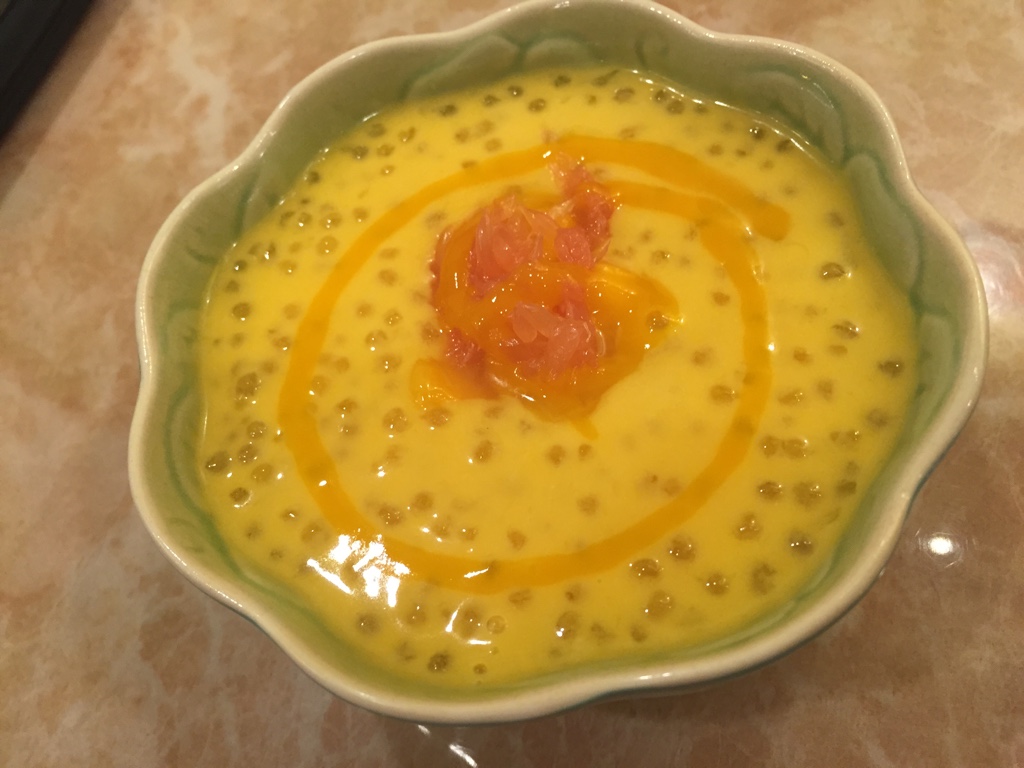 mango sago with grapefruit