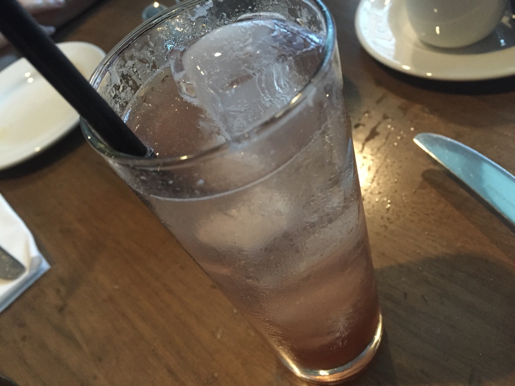 slow gin fizz