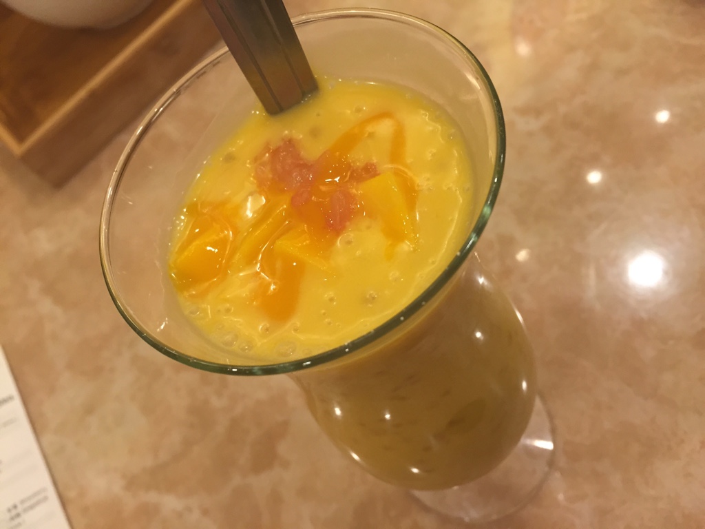 mango sago with grapefruit