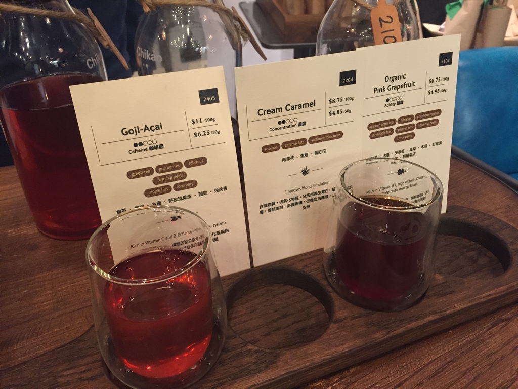 fruit tea selections at Fondway Cafe