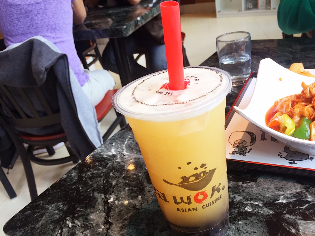 Lychee Green Tea with Pearls