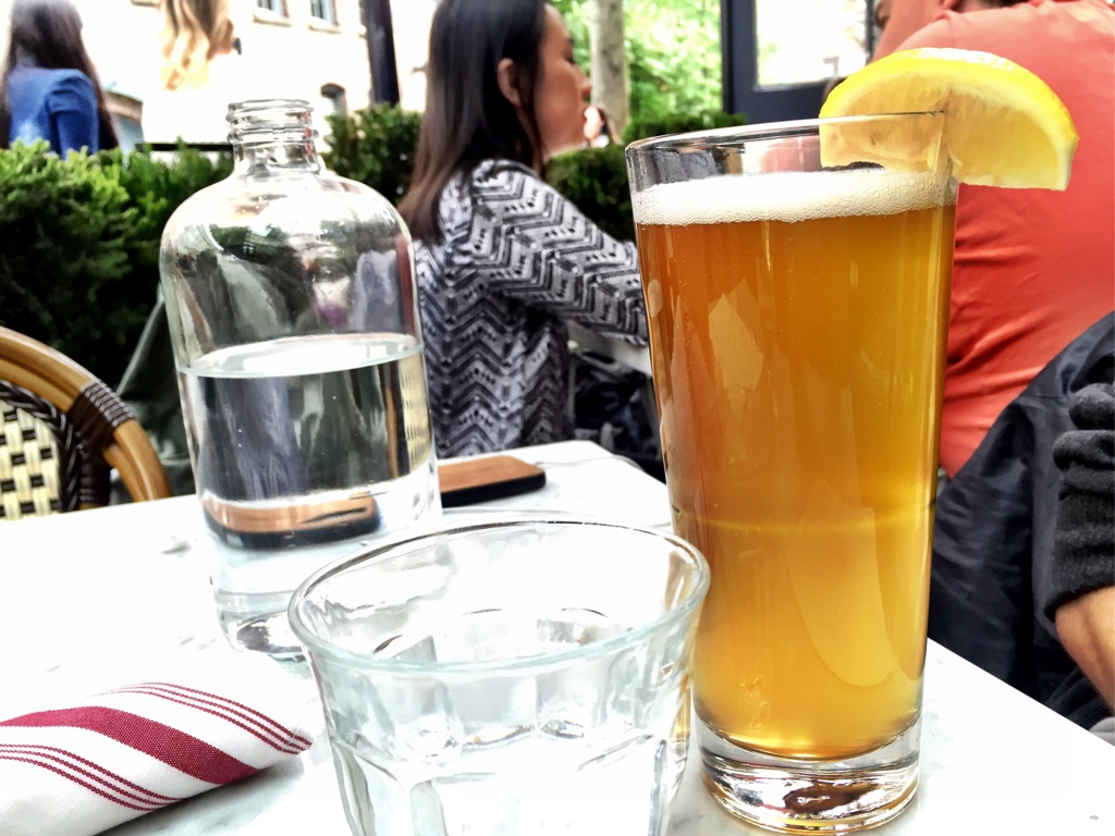Seasonal Wheat Ale by Yaletown Brewing