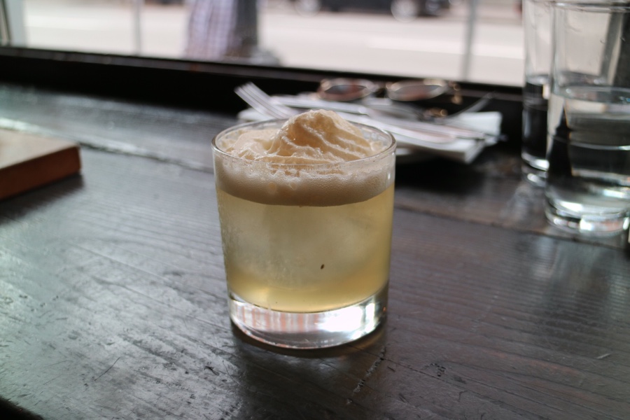 rida kahlo old fashion