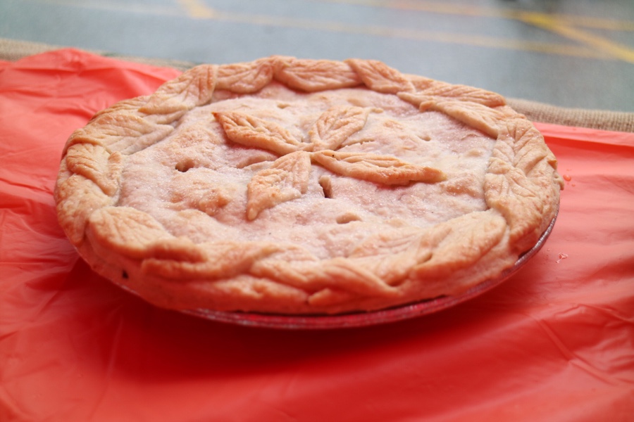 Apple Pear Ginger Chocolate Pie
