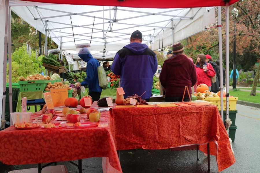 Vancouver Farmer's Market, West End