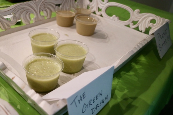 "Green Dream" and "Peanut Butter Cup" Smoothies