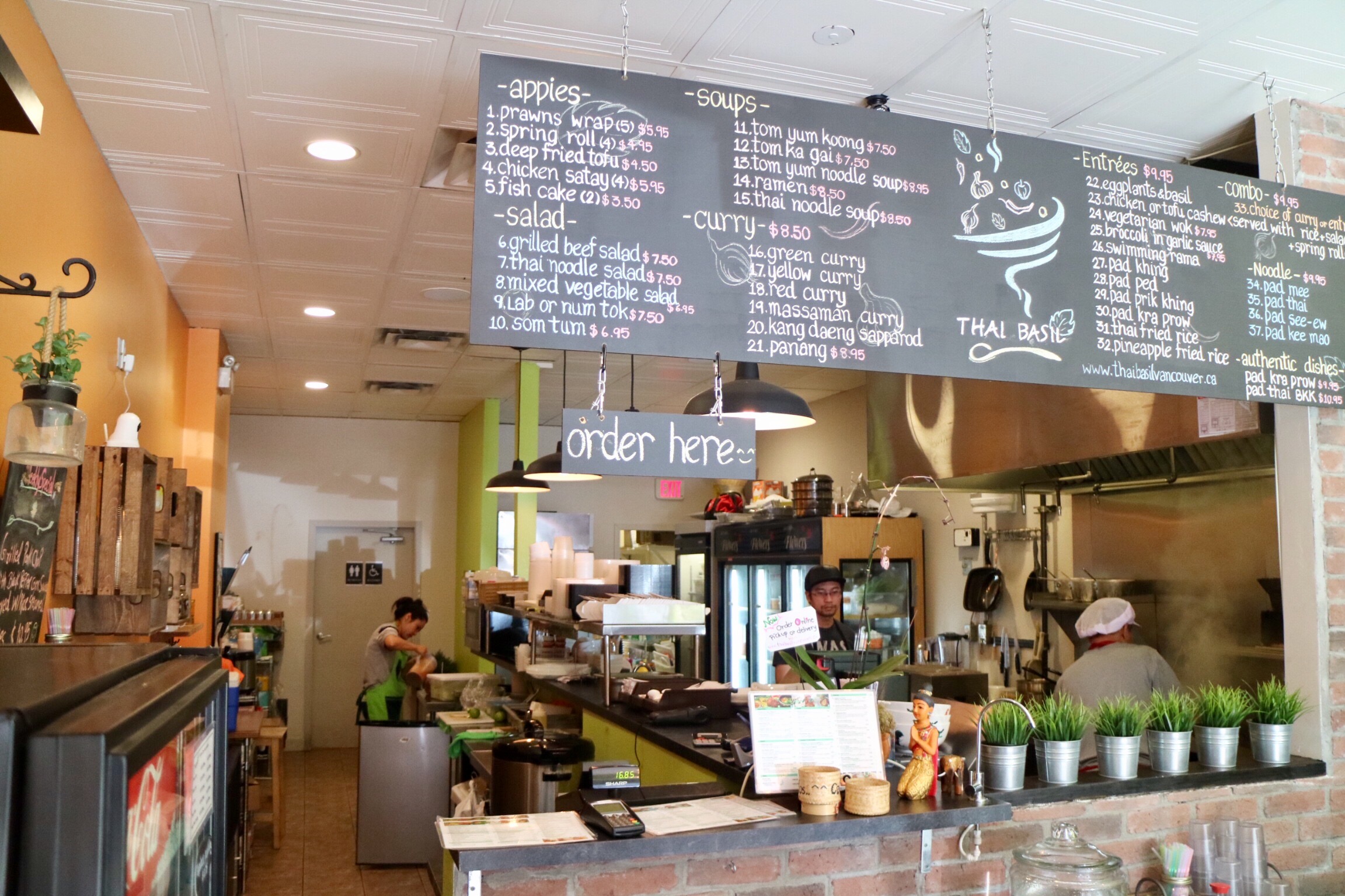 Thai Basil on West Broadway