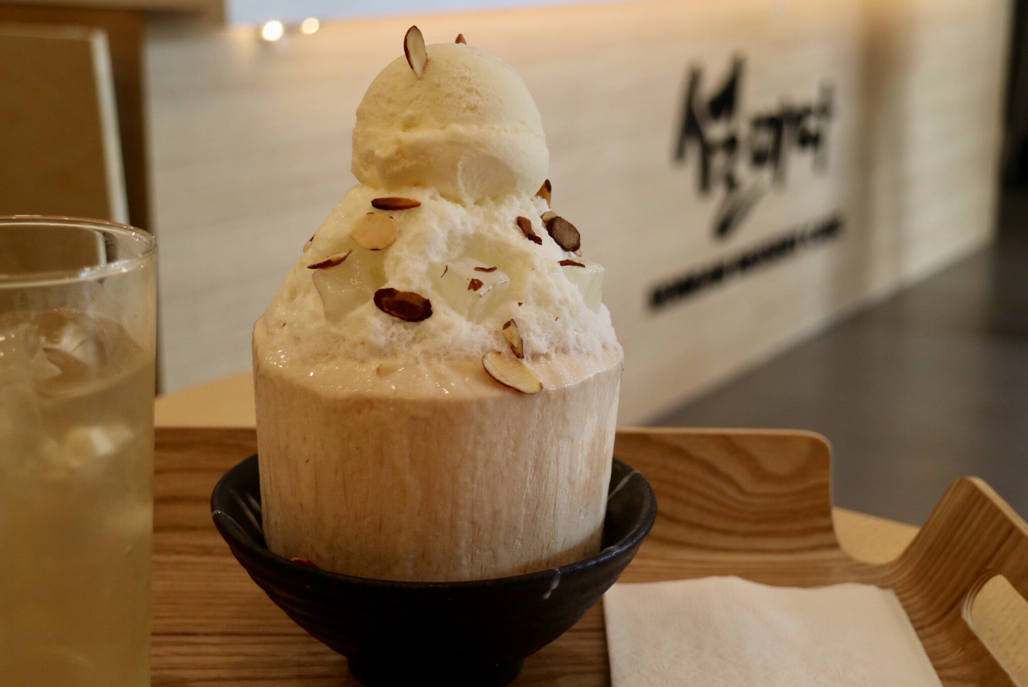 coconut bingsu