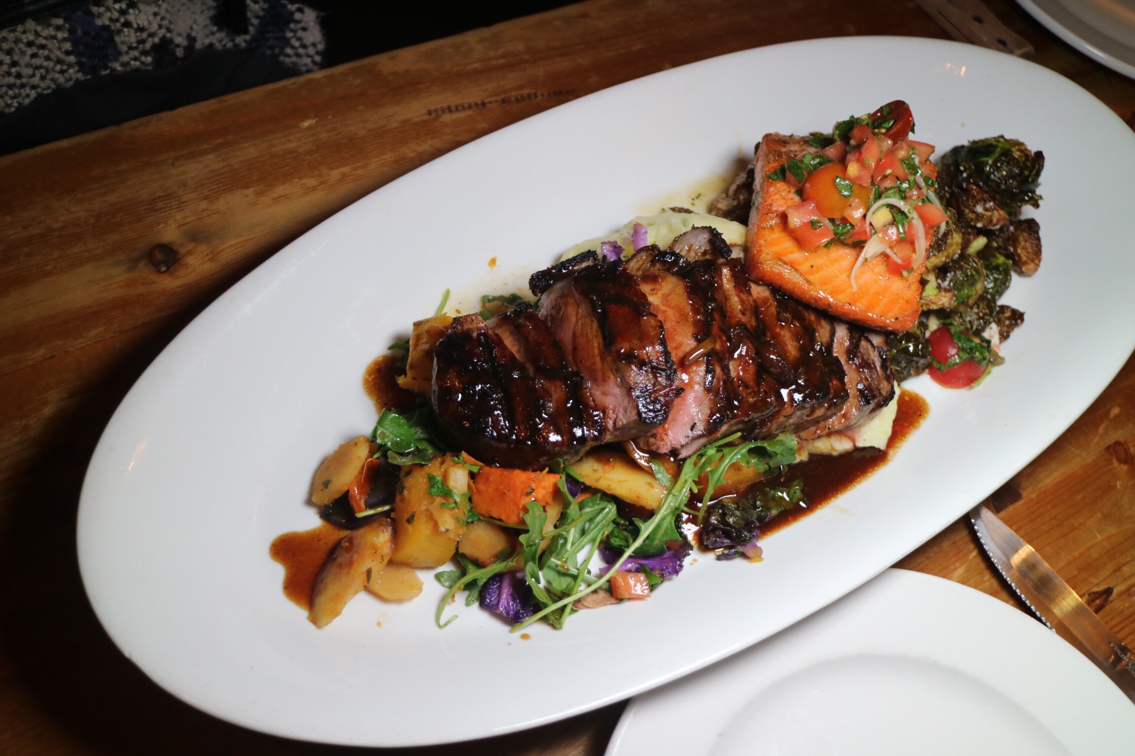 “AAA” STRIPLOIN STEAK / LOIS LAKE STEELHEAD