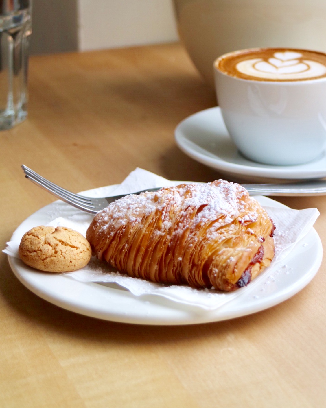 Sfogliatella & Latte