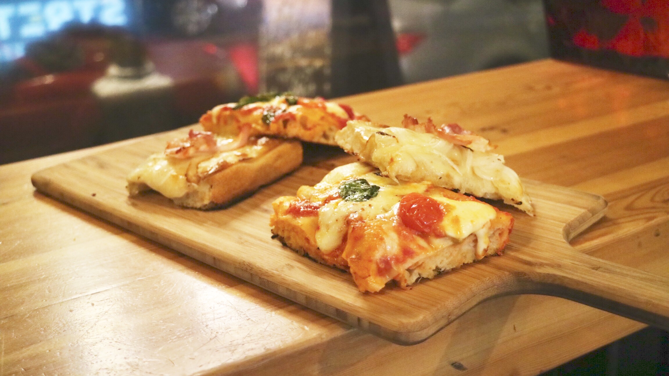 Stretch Roman Pizza