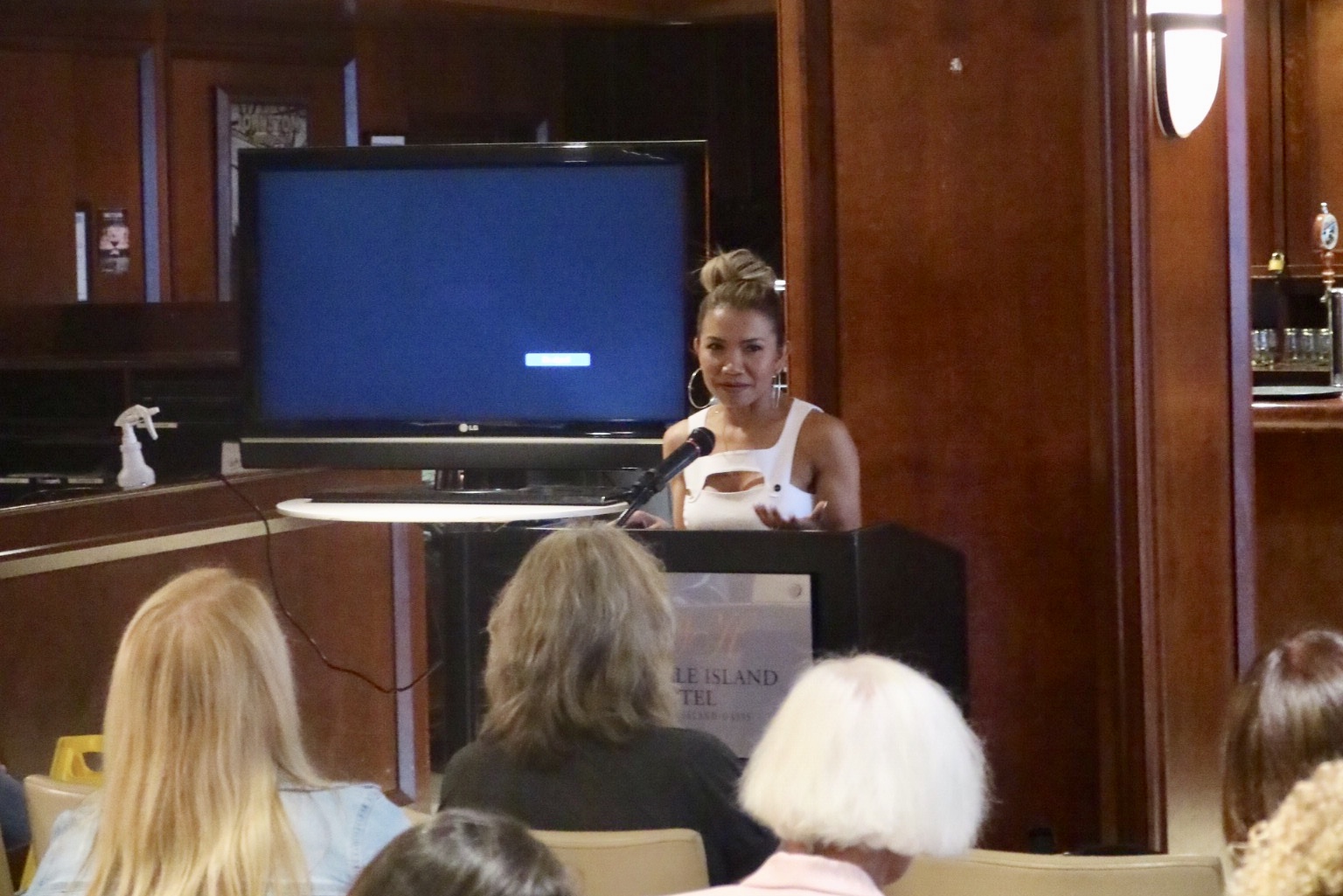 Chef Parinya Loptson