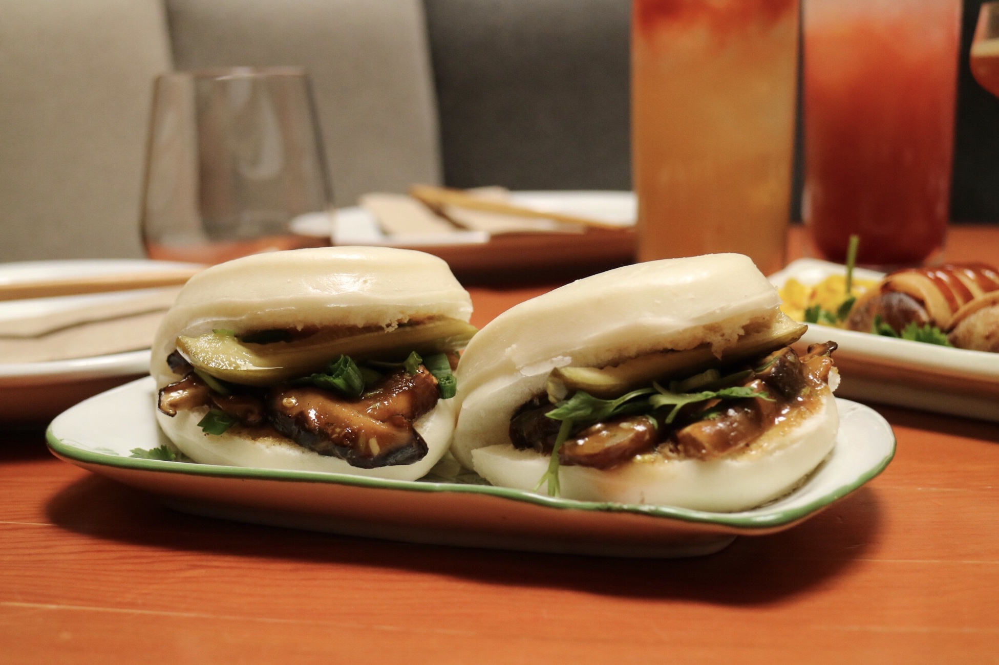 Mantou buns with Shiitake