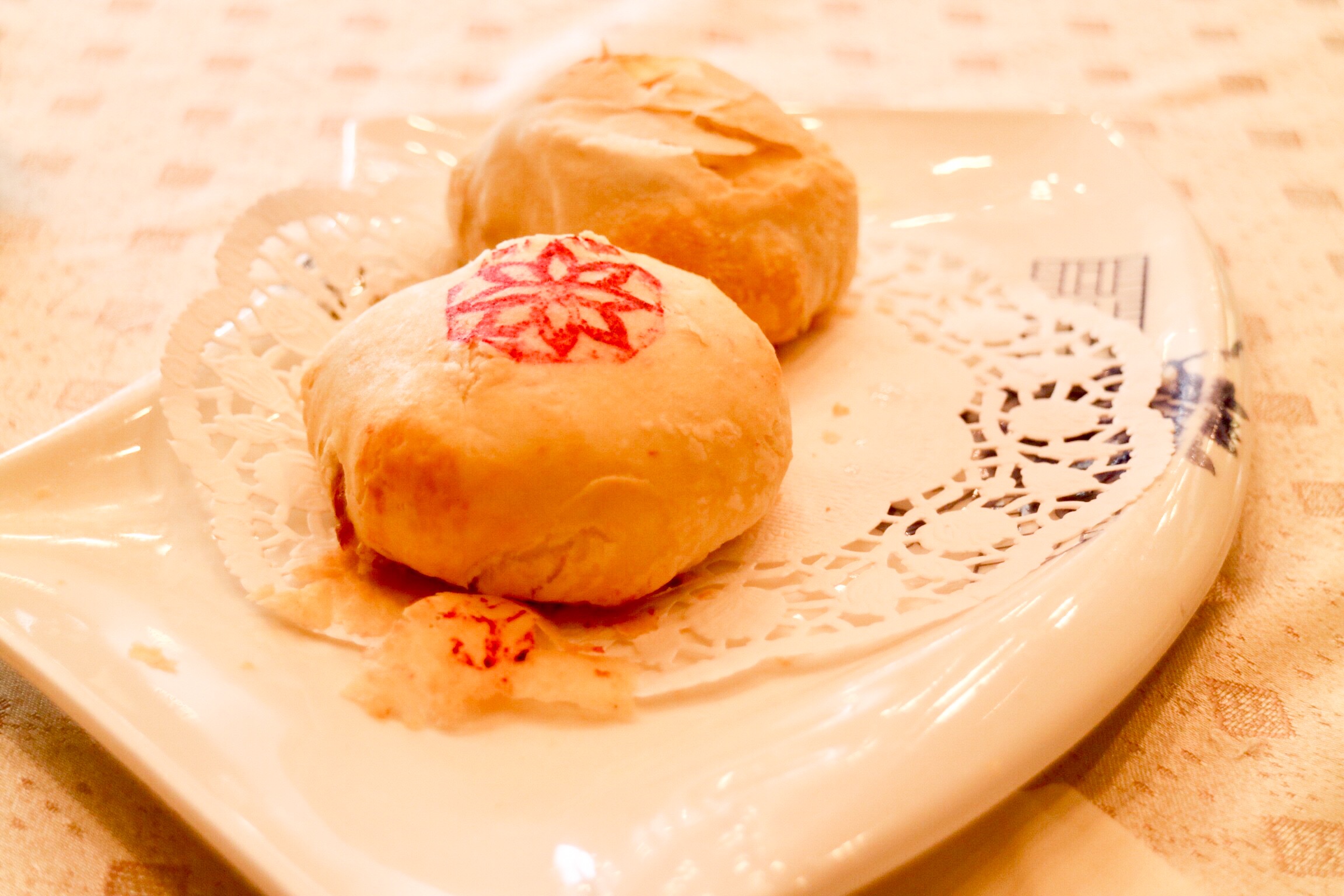 Shanghai Meat Moon Cake