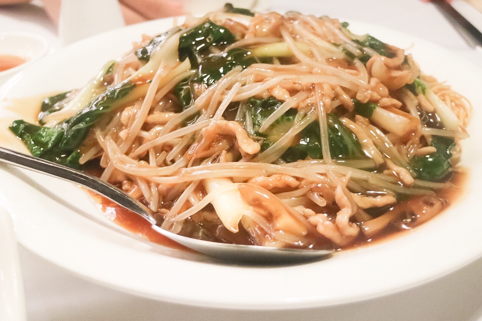 Noodles with Slice Pork (肉絲雙面黃)