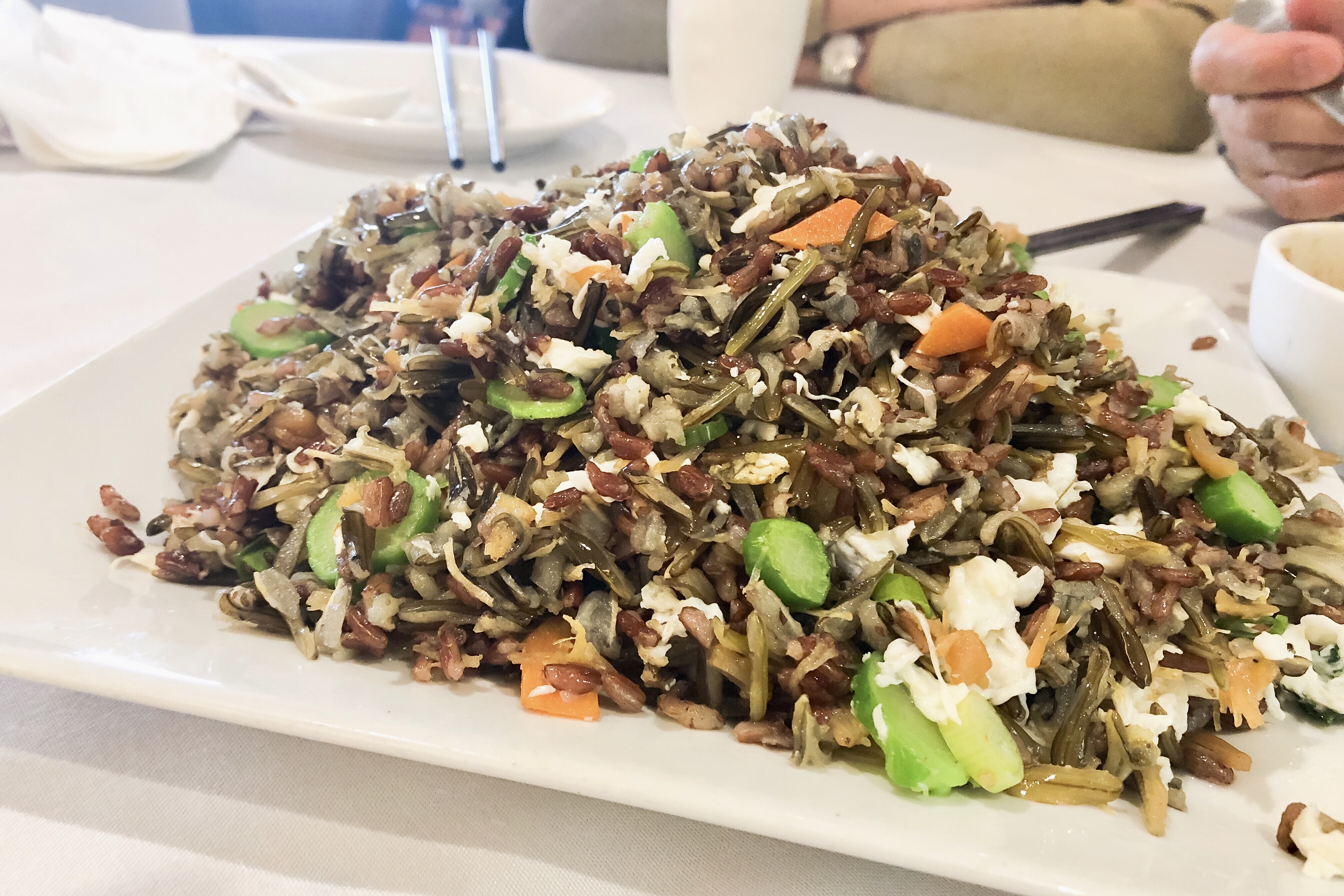 Egg White & Dried Scallop Fried Wild Rice