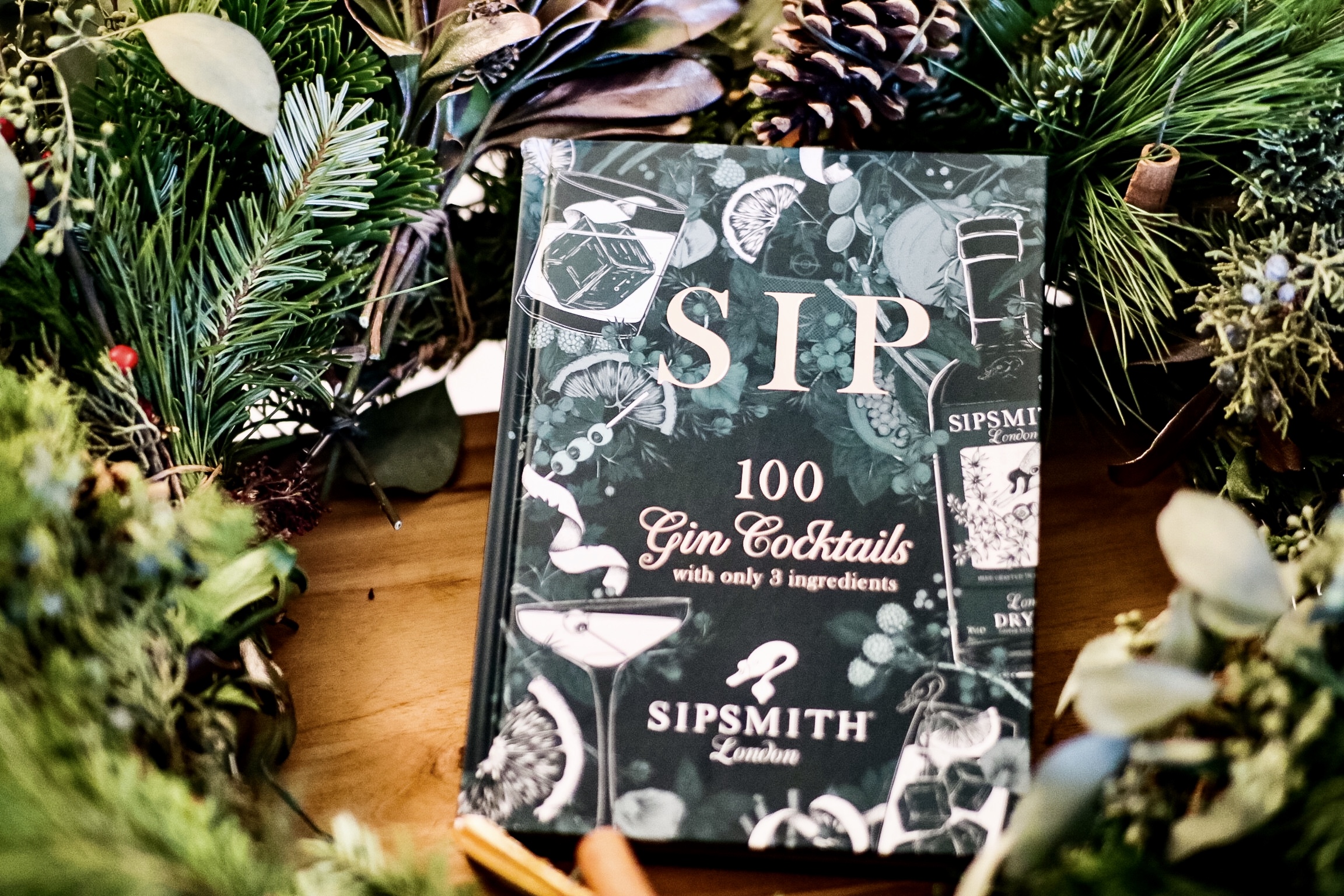 Sip: 100 Gin Cocktails with Only 3 Ingredients