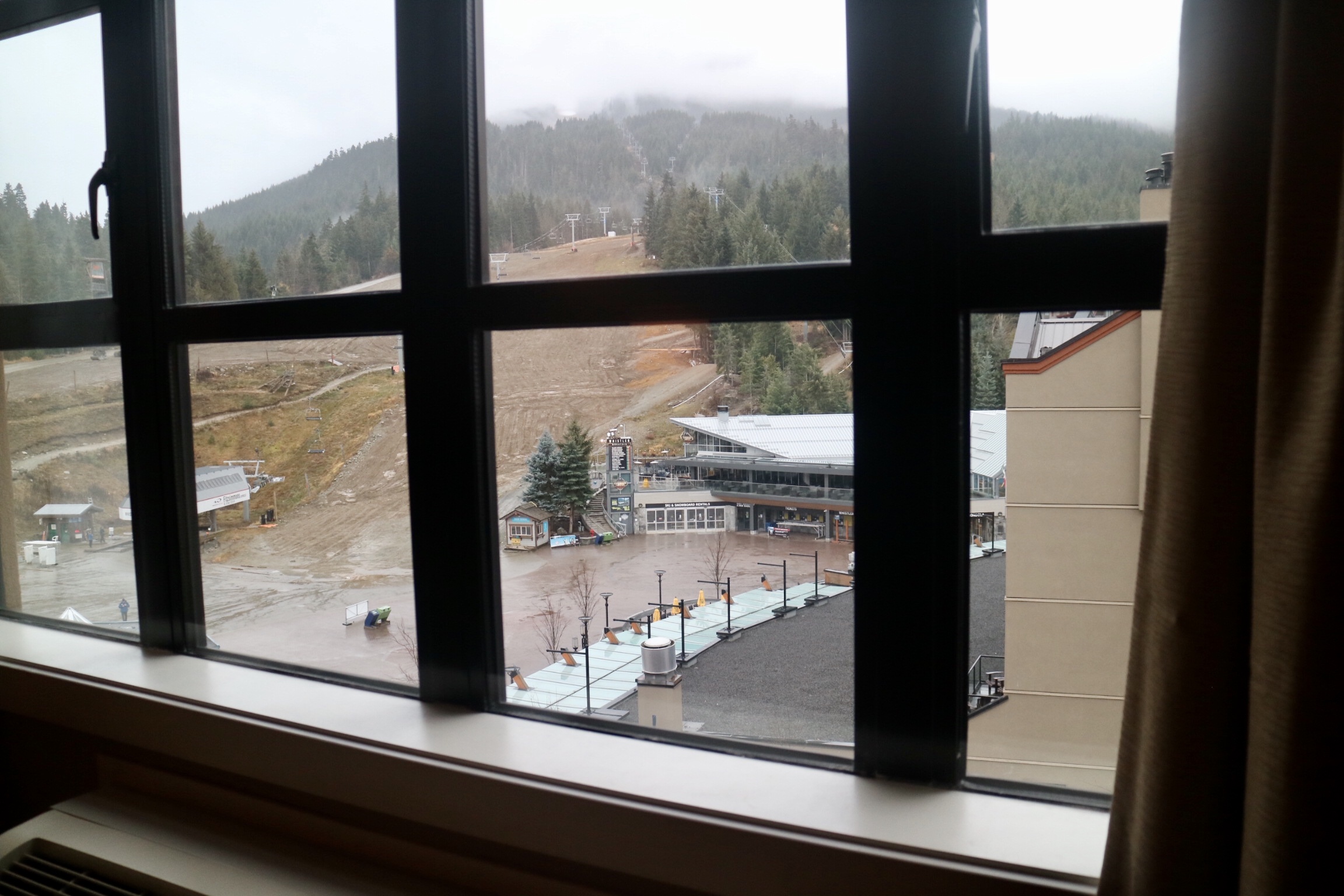 Mountain View Suite