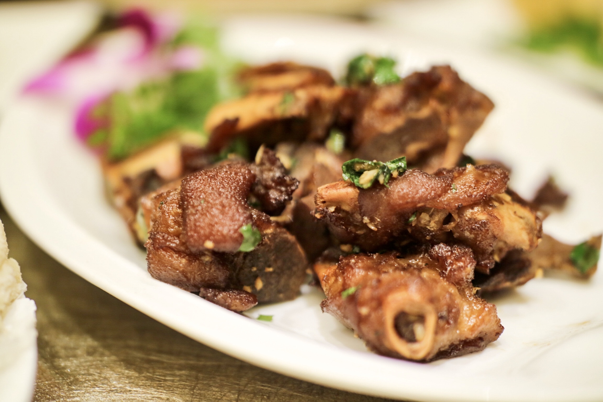 Pork Hock with Maggi Sauce (美極豬手)