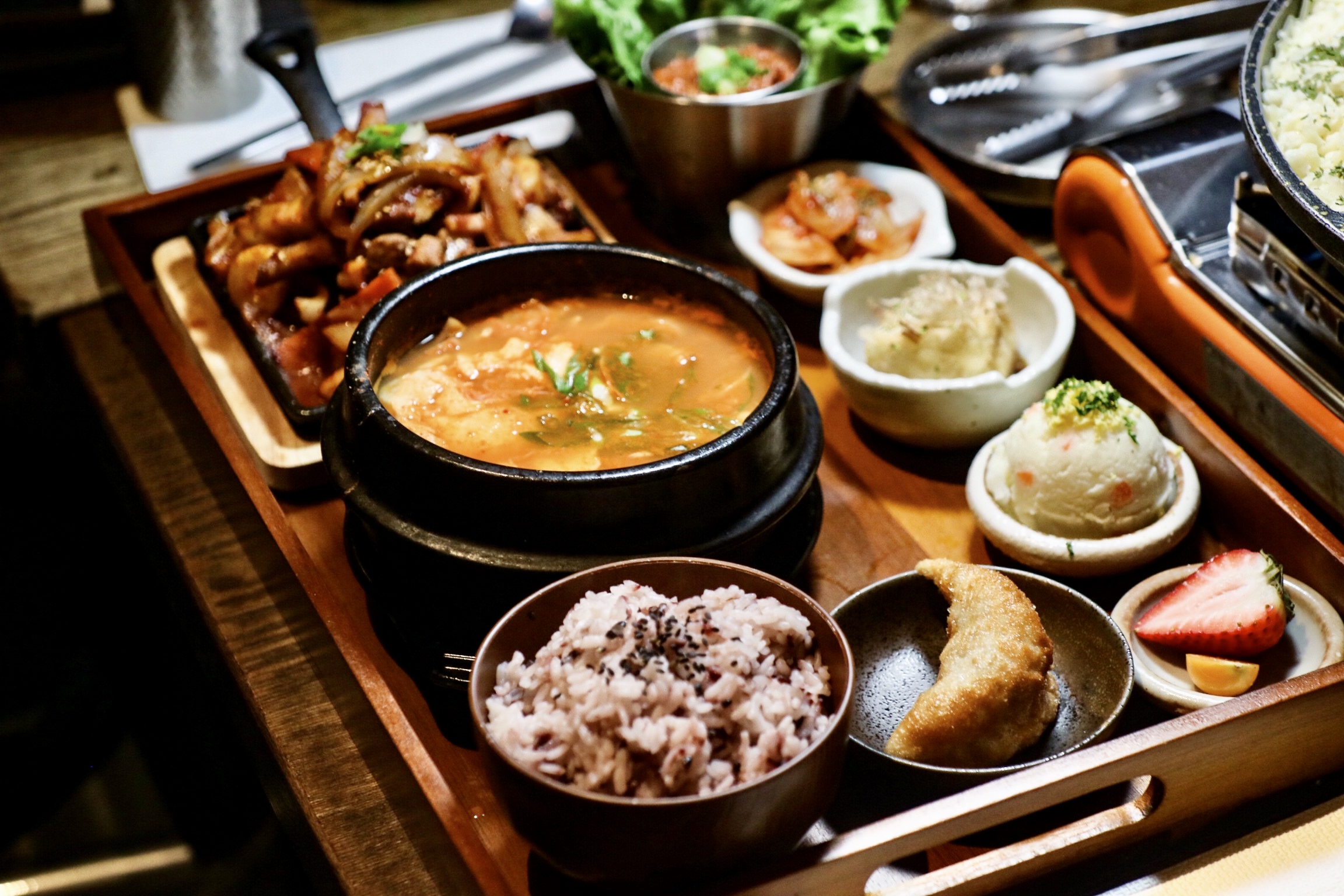 Hansang Lunch Set