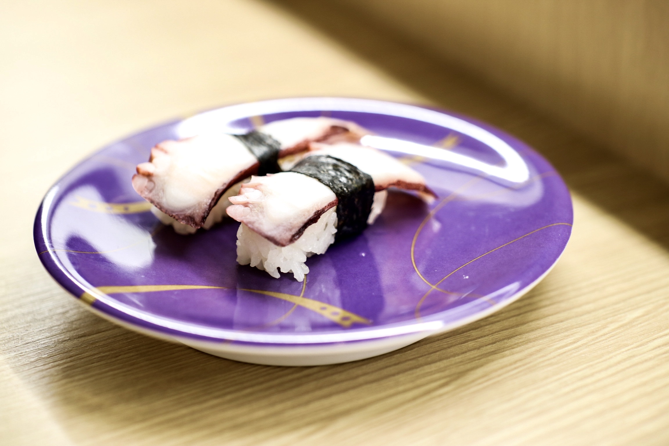 Tako (octopus sushi)