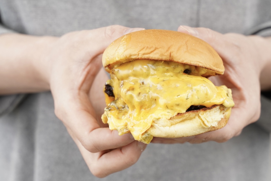 Triple Cheeseburger
